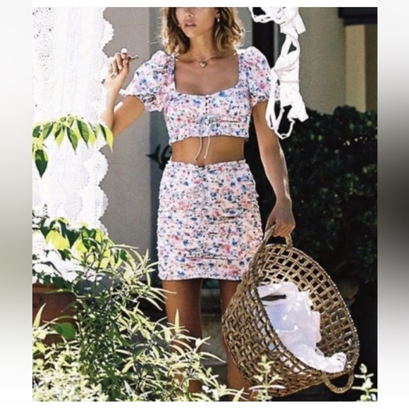 NWT For Love & Lemons JULIET FLORAL RUCHED SKIRT - Picture 6 of 14